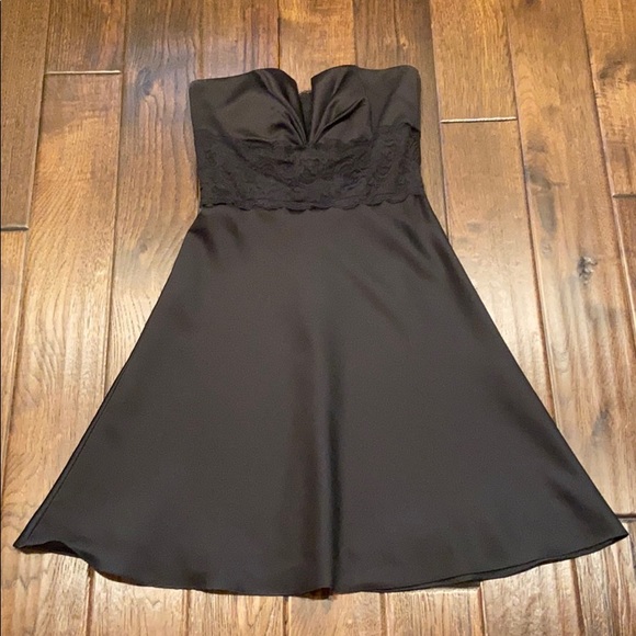 White House Black Market Cocktail Dress - Picture 1 of 4